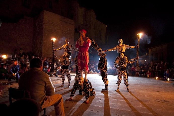 Dance Y Contradanza De Cetina 2010