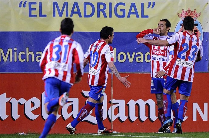 El Villarreal no puede contra un Sporting con nueve