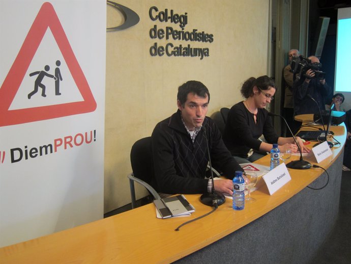 Matrimonio Que Se Declara Insumiso Fiscal Con El Estado En Favor De Catalunya