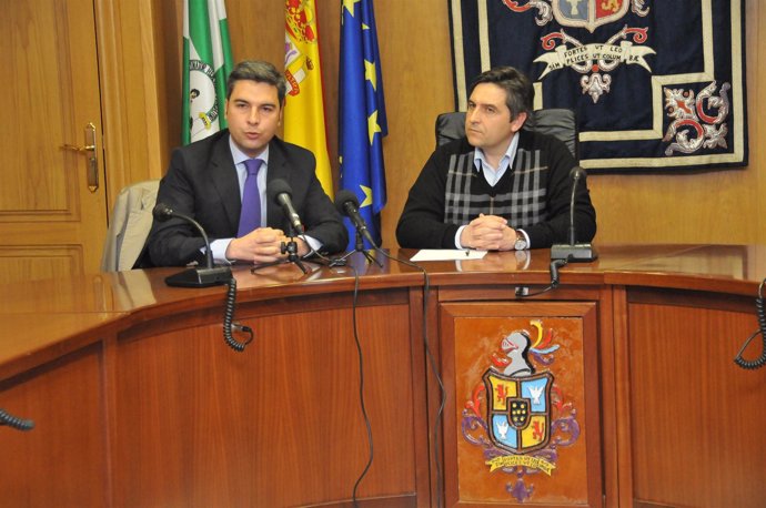 Lorite Y Fernández En El Ayuntamiento De Hinojosa