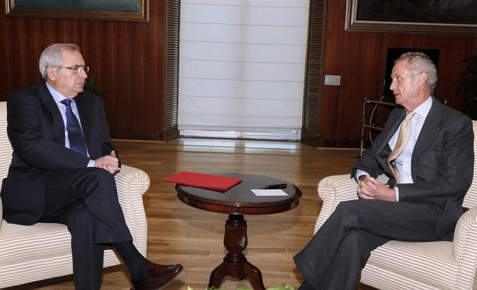 Morenés Se Reúne Con El Presidente De Melilla En El Ministerio De Defensa