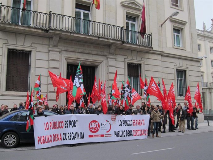 Manifestación De UGT En Vitoria 