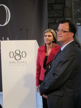 El Conseller  F. X. Mena, Y La Delegada Del Gobierno En Catalunya, Llanos De Lun