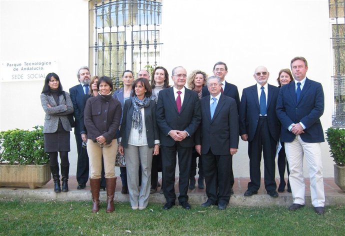 Martel, De La Torre Y Romera Con Representantes De Entidades Culturales