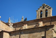 Los Bomberos Atienden A La Mujer En La Iglesia De La Purísima 