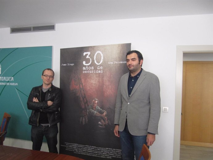 Presentación Del Documental '30 Años De Oscuridad'. 