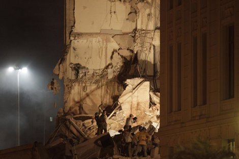 Derrumbe De Tres Edificios En Río De Janeiro (Brasil)