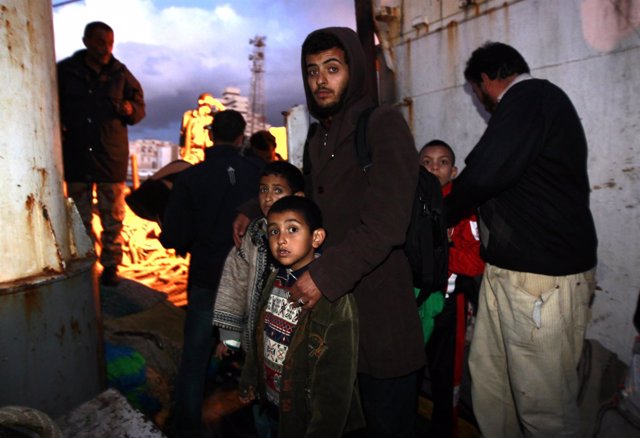 Evacuados De Misrata, En Libia