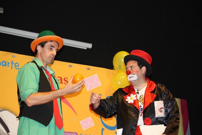 Correos Reparte Sonrisas En El Campo De Santa Faz De Alicante