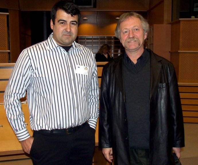 El Secretario De COAG Almería, Andrés Góngora, Y José Bové, De Los Verdes 