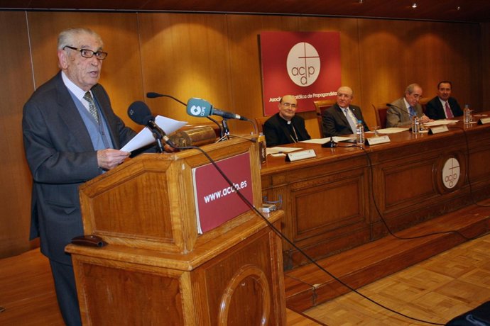Presentación De 'Historia De La Acdp' Y 'Obras Del Cardenal Herrera Oria'