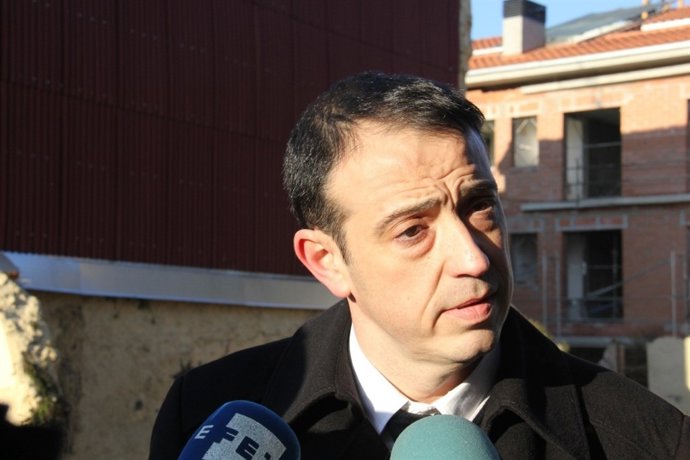 El Abogado De Siete De Las Famias, Rafel Berga