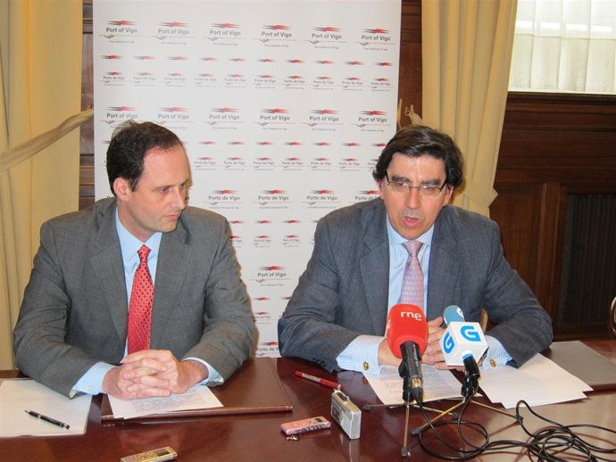 Vigo Foto Puerto Tiburones