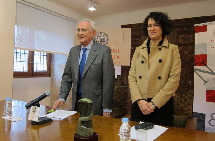 Salvador Sánchez-Terán Tras La Reunión Del Jurado.