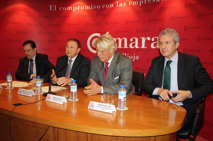 El Embajador Bruno Delaye Con Ruiz Alejos, Del Río Y Erro