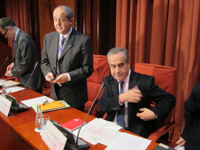 X.Gibert (Secr.Gral.Interior), El Conseller F.Puig Y El Diputado C.Corbacho(PSC)