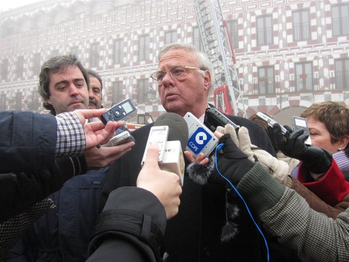 Celdrán Sobre Pereira