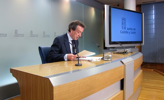 De Santiago-Juárez En La Rueda De Prensa Posterior Al Consejo De Gobierno