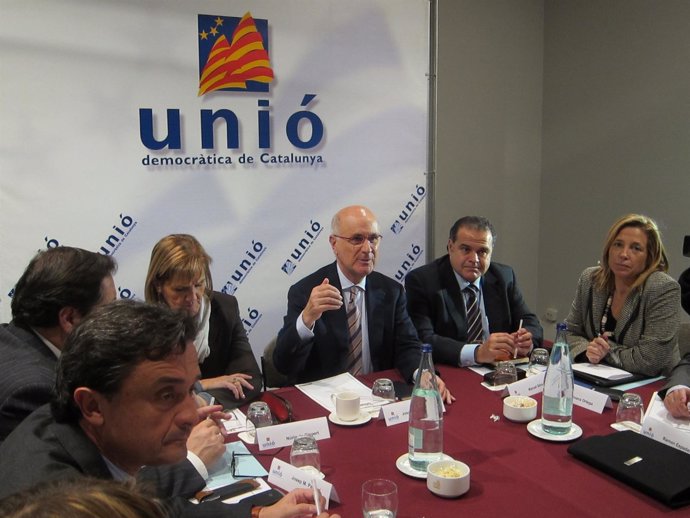 Josep Antoni Duran Preside La Reunión Interpalamentaria De UDC