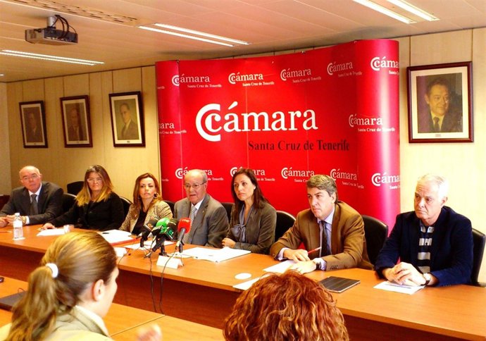 Rueda De Prensa De La Cámara, Fepeco Y El PP