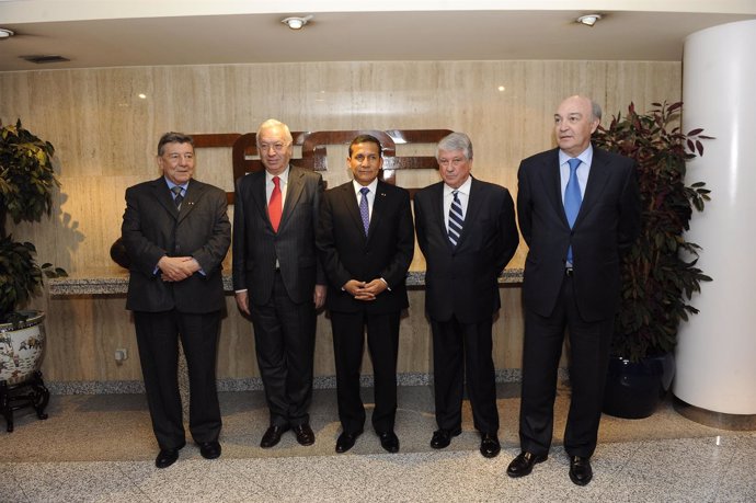 Encuentro Empresarial Con El Presidente De Perú En CEOE      