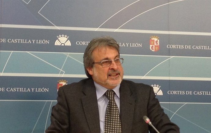 El Coordinador De IU En Castilla Y León Analiza Los Datos De La EPA