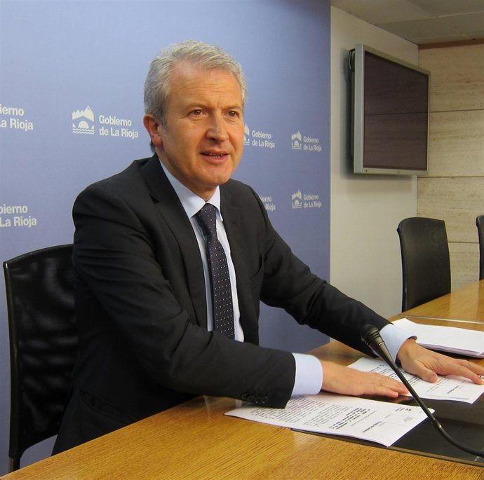 El Portavoz Del Gobierno De La Rioja Emilio Del Río