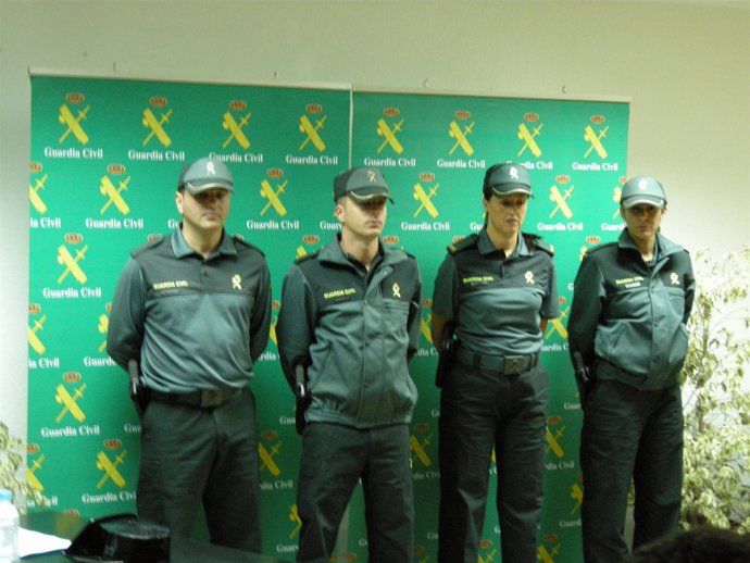 Nuevos Uniformes De La Guardia Civil En Canarias