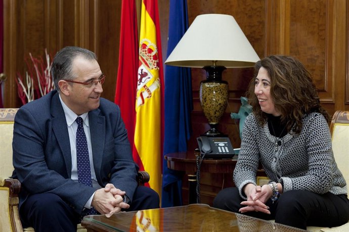 Enrique Maya Y Carmen Alba.