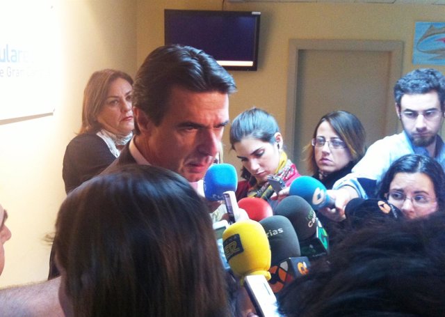 Ministro De Industria, Turismo Y Comercio, José Manuel Soria, Antes De Comité PP