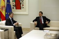 Patxi López quiere que Rajoy pida en la UE flexibilidad en el objetivo del déficit para no "asfixiar" al país 