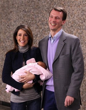 Principes De Dinamarca Con Su Hija 