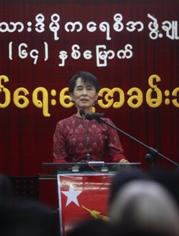 La Líder Opositora Birmana Aung San Suu Kyi 