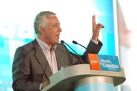 PP-A ganaría las autonómicas con mayoría absoluta y 11,3 puntos sobre el PSOE-A, según una encuesta de 'La Razón'