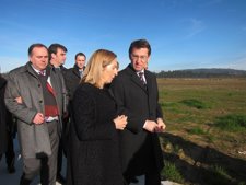Ana Pastor Y Feijóo En La Inauguración De Un Parque Empresaria En Laracha