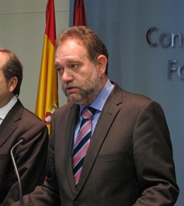 El Consejero De Educación, Formación Y Empleo, Constantino Sotoca