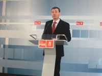 Gómez dice que el viernes ya habrá decidido el sentido de su voto