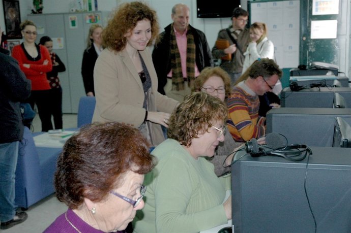 La Delegada Provincial De Economía En El CAPI De Écija (Sevilla)