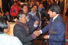 El Presidente De Bolivia, Evo Morales, Con Corregidores Del TIPNIS.