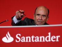 El Santander ganó 5.351 millones en 2011, un 35% menos