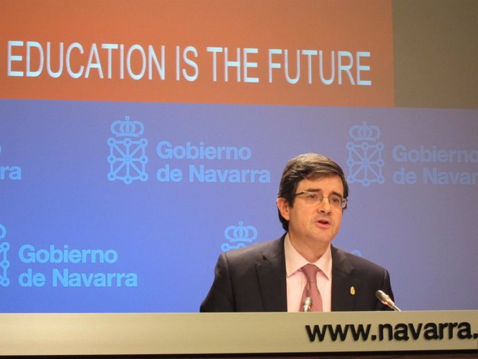 El Consejero De Educación Del Gobierno De Navarra, José Iribas.