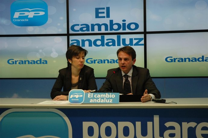 Ana Vanessa García Y Juan Antonio Fuentes, Del PP Granadino