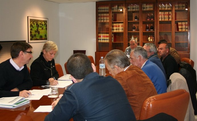 Reunión Sector Pesquero Y Junta, Hoy En Sevilla