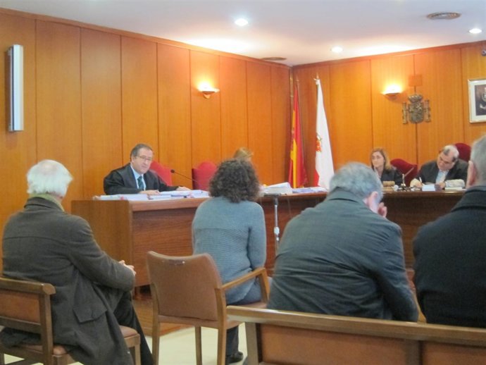 La Alcaldesa De Comillas, Teresa Noceda