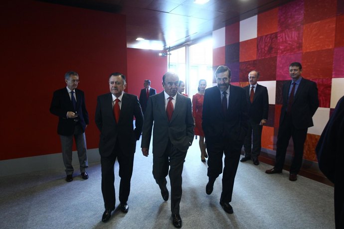 Presidente Del Santander, Emilio Botín, En Los Resultados 2011