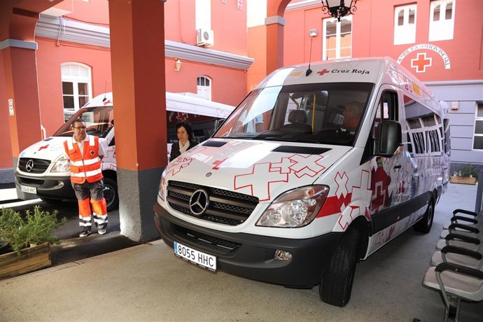 Vehículos De Transporte Adaptado             