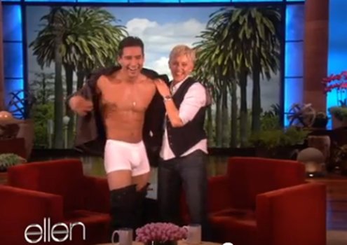 Mario Lopez Se Desnuda En El Programa De Ellen Degeneres 