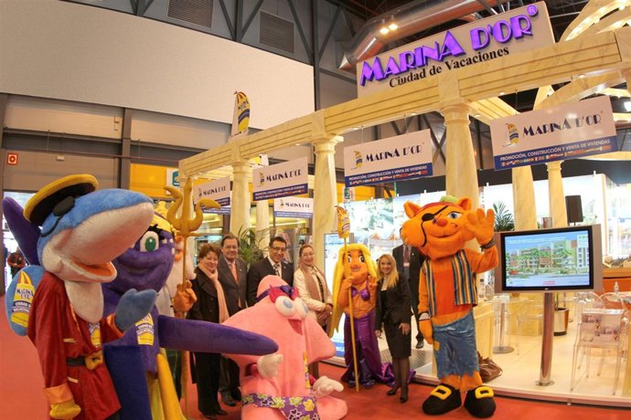 Marina DOr Firma Un Acuerdo Con Touroperadores Búlgaros Y Rusos
