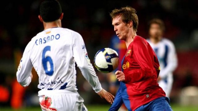 Alex Hleb En Una Acción Con El FC Barcelona
