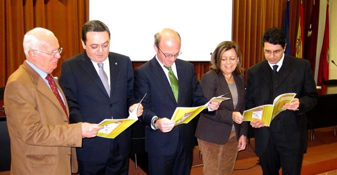 Monreal, Albarracín, Hernández, Sánchez-Mora Y Jiménez